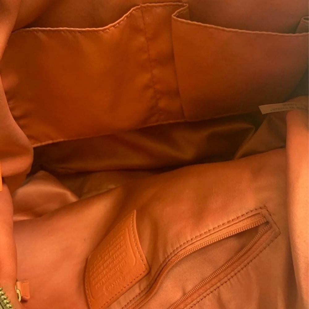 HTF Spring or Summer Coach Purse - Picture 7 of 8